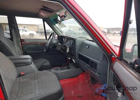 1996 Jeep Cherokee Country from USA, damaged, VIN 1J4FJ78S8TL121829